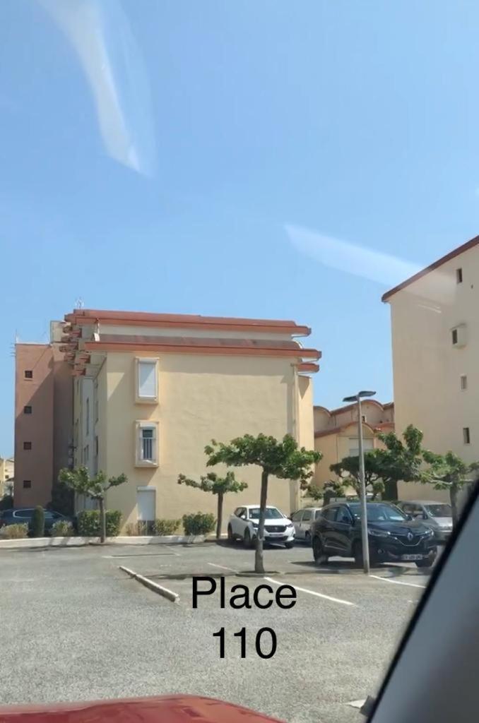 Les Palmiers De Gruissan, T2, Vue Port ! Daire Dış mekan fotoğraf